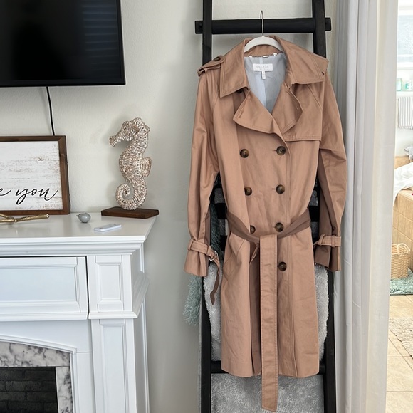 Escada Sport two-tone trench coat - Picture 10 of 11